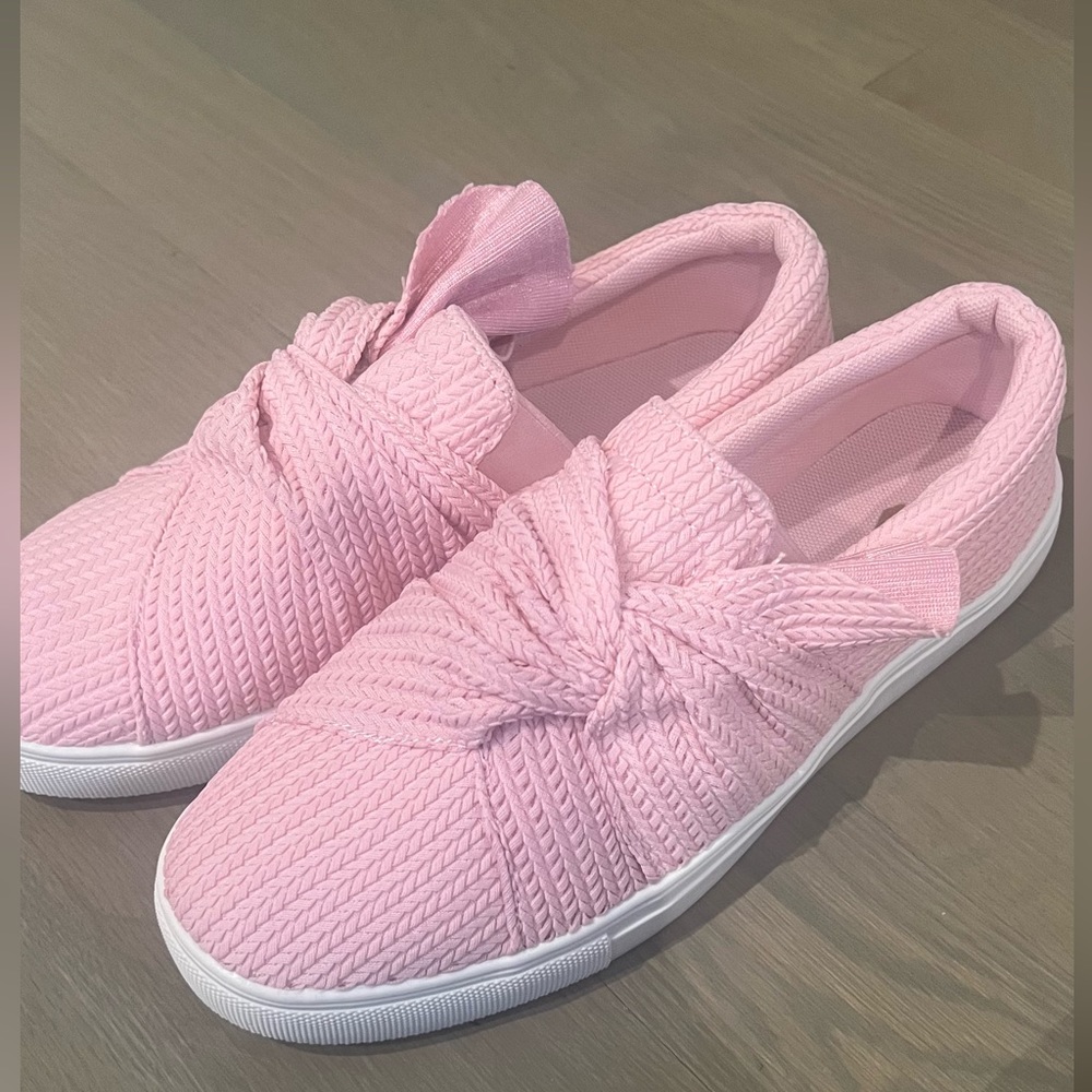 Brand New Jolimall women’s size 10 shoe